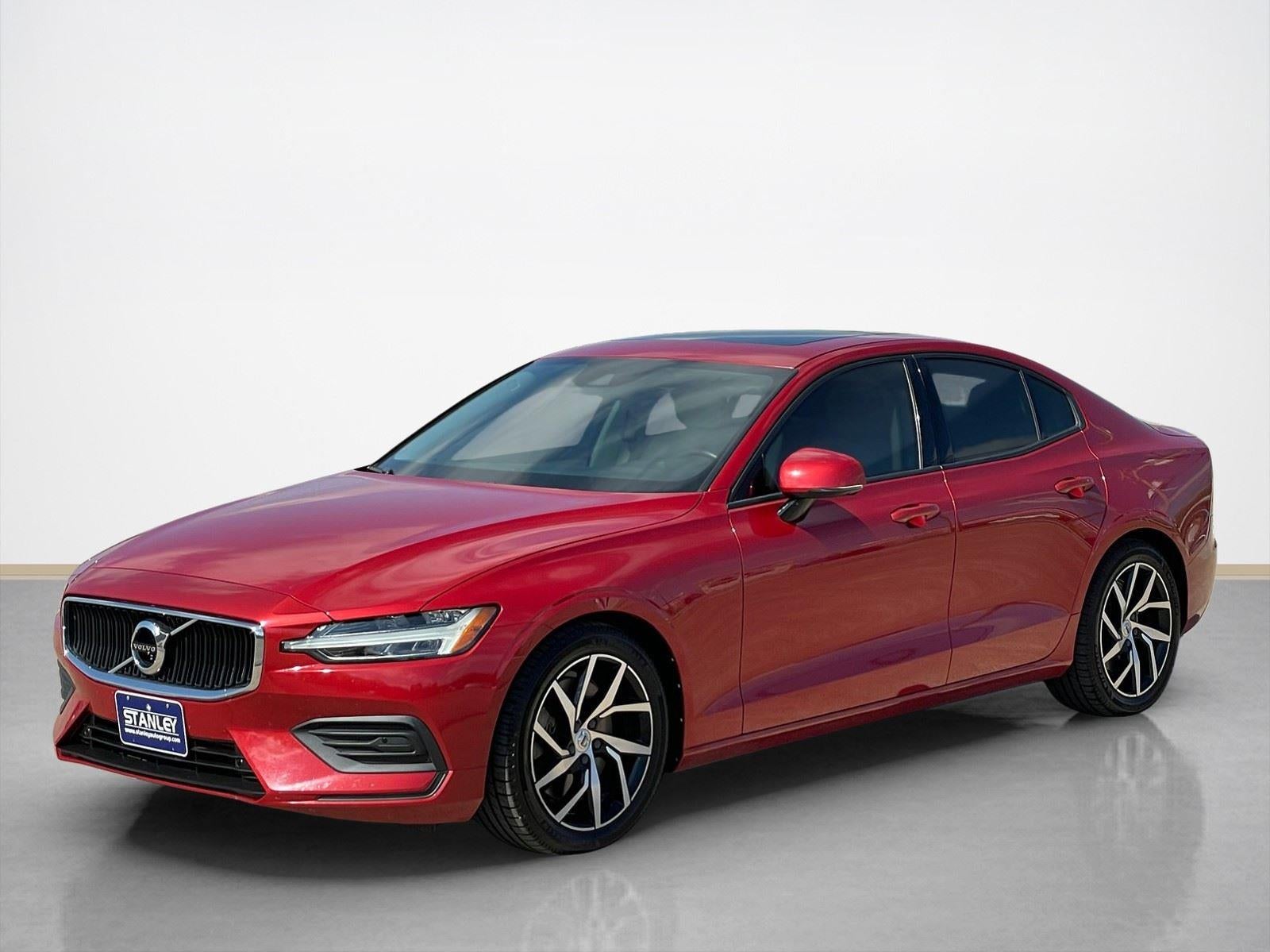 2020 Volvo S60 Momentum