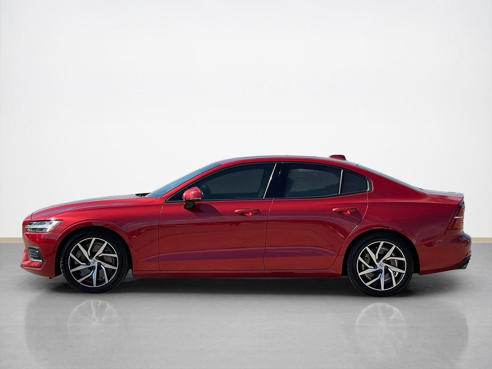 2020 Volvo S60 Momentum