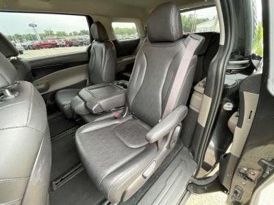 2025 Kia Carnival LXS