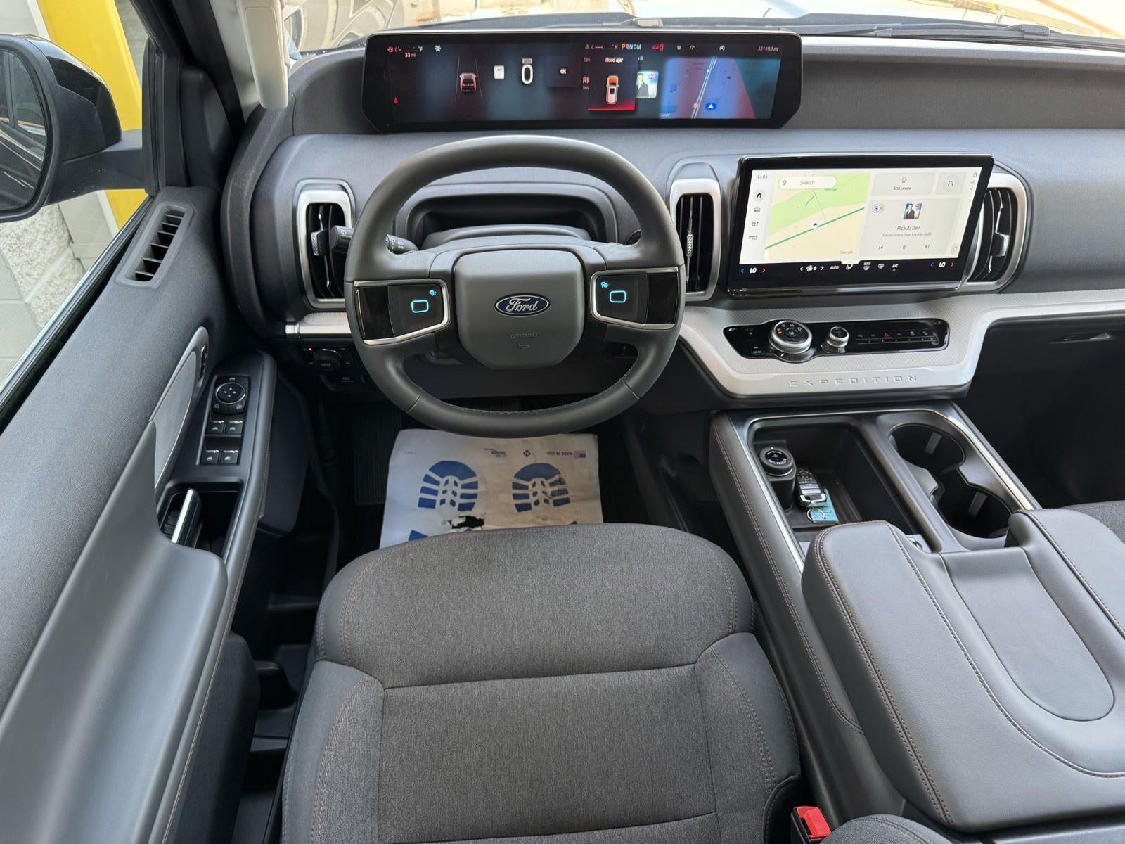 2025 Ford Expedition Max Active