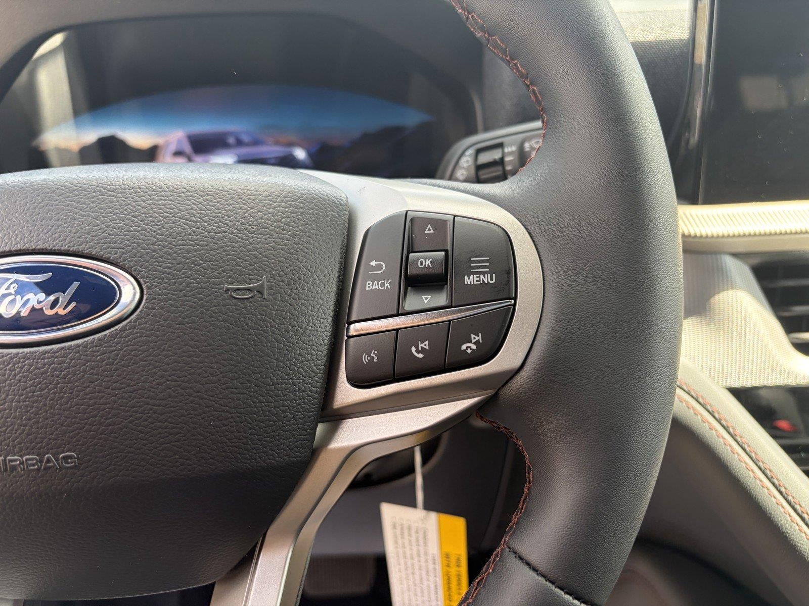 2027 Ford Explorer Active w/200A Pkg