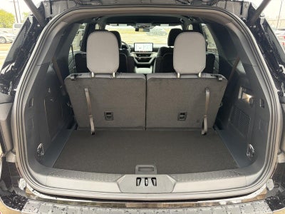2027 Ford Explorer Active w/200A Pkg