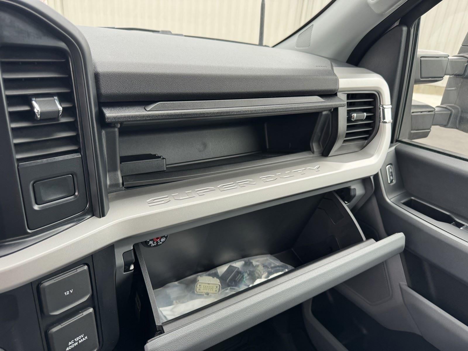 2023 Ford Super Duty F-250 SRW XLT