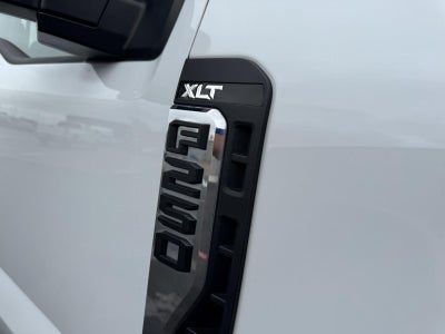 2023 Ford Super Duty F-250 SRW XLT
