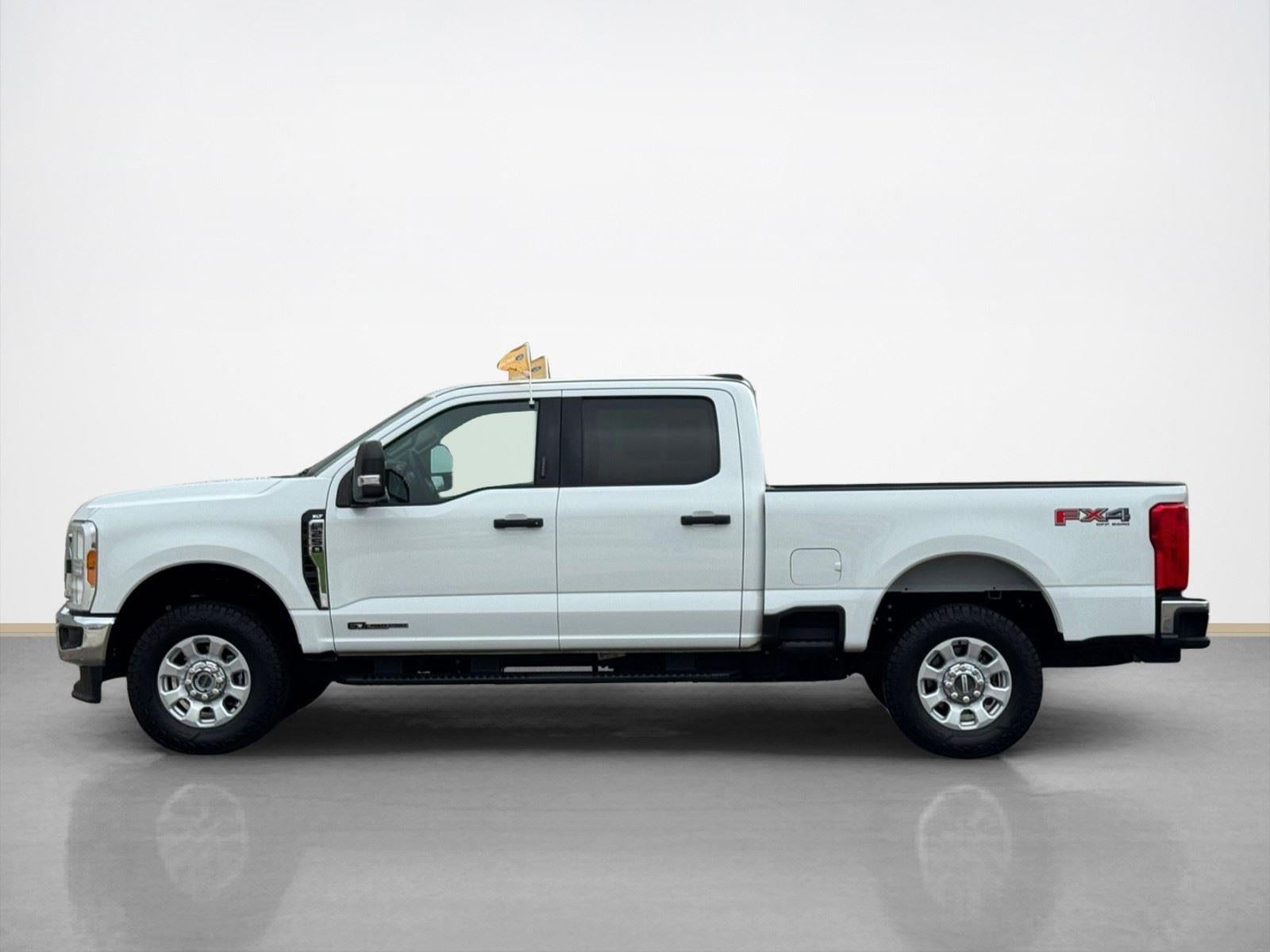 2023 Ford Super Duty F-250 SRW XLT
