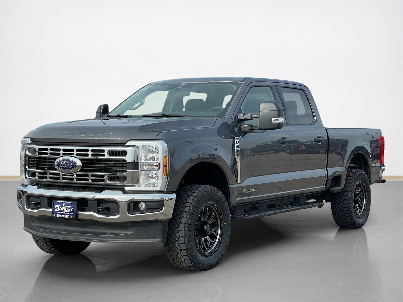 2025 Ford Super Duty F-250 SRW XLT
