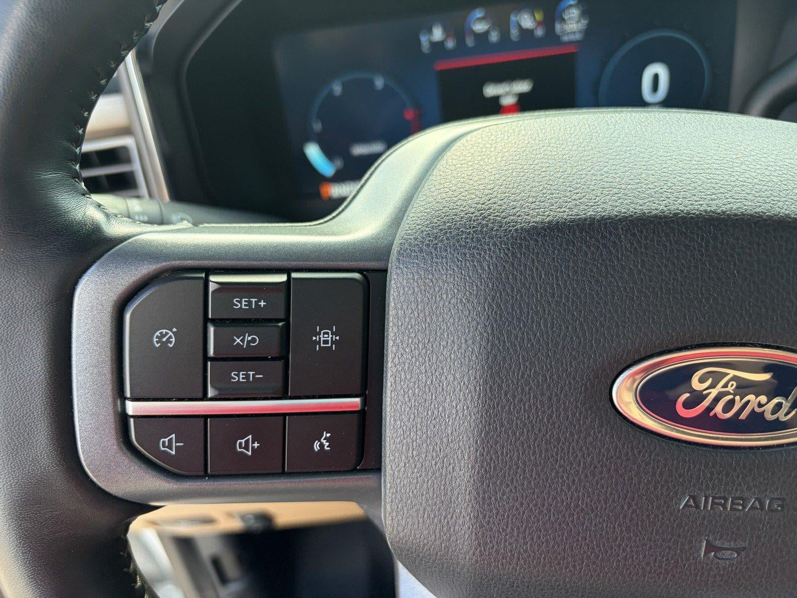 2024 Ford Super Duty F-250 SRW LARIAT