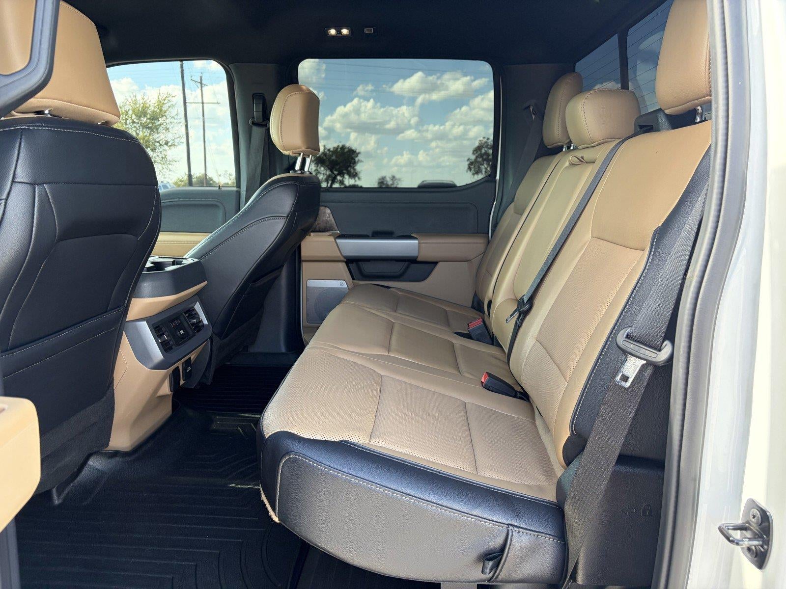 2024 Ford Super Duty F-250 SRW LARIAT