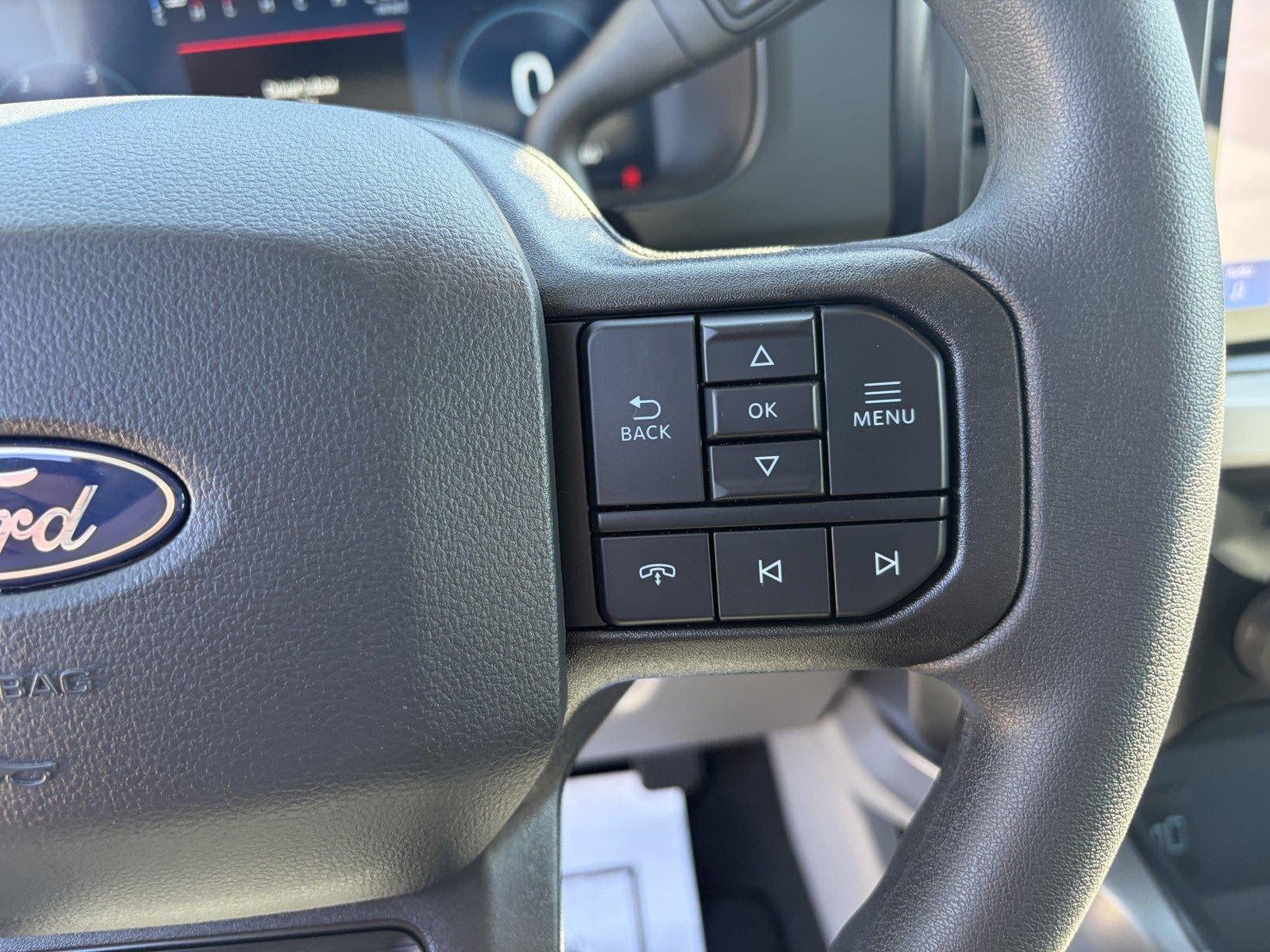 2027 Ford Super Duty F-250 SRW XLT
