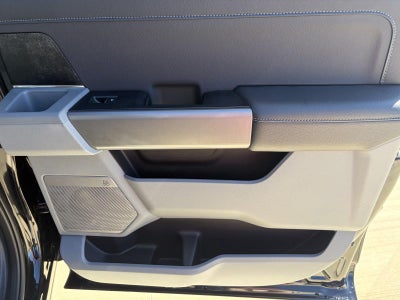 2027 Ford Super Duty F-250 SRW XLT