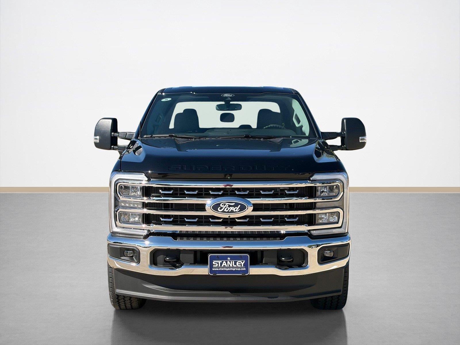2027 Ford Super Duty F-250 SRW XLT