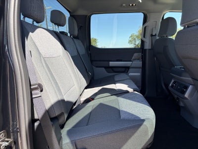 2027 Ford Super Duty F-250 SRW XLT