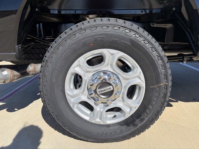 2027 Ford Super Duty F-250 SRW XLT
