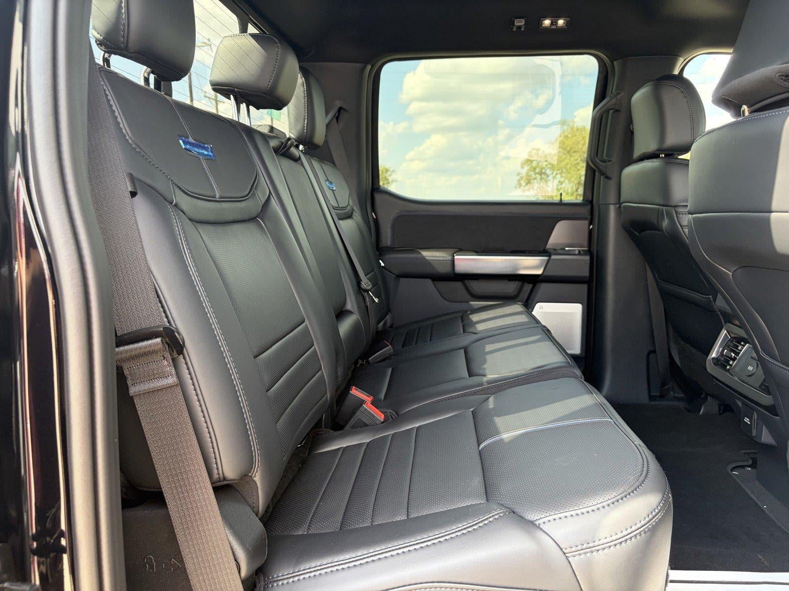 2026 Ford Super Duty F-250 SRW Platinum