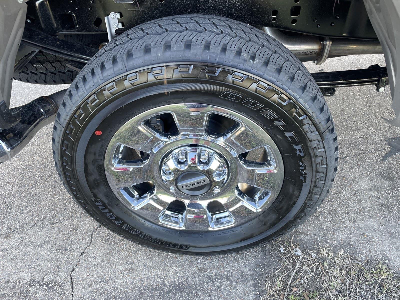 2026 Ford Super Duty F-250 SRW LARIAT