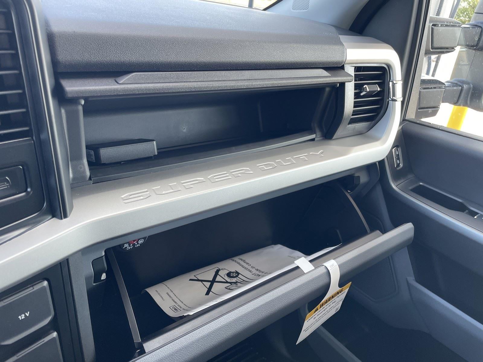 2026 Ford Super Duty F-350 SRW XLT