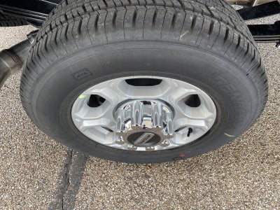 2026 Ford Super Duty F-350 SRW XLT