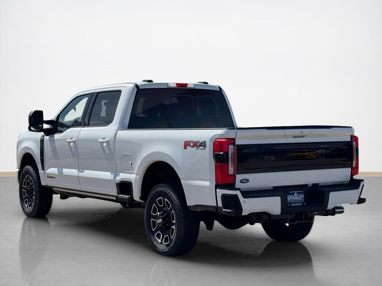 2026 Ford Super Duty F-350 SRW Platinum