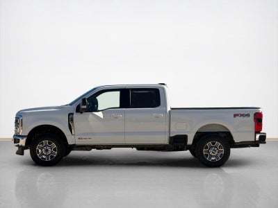 2027 Ford Super Duty F-350 SRW LARIAT