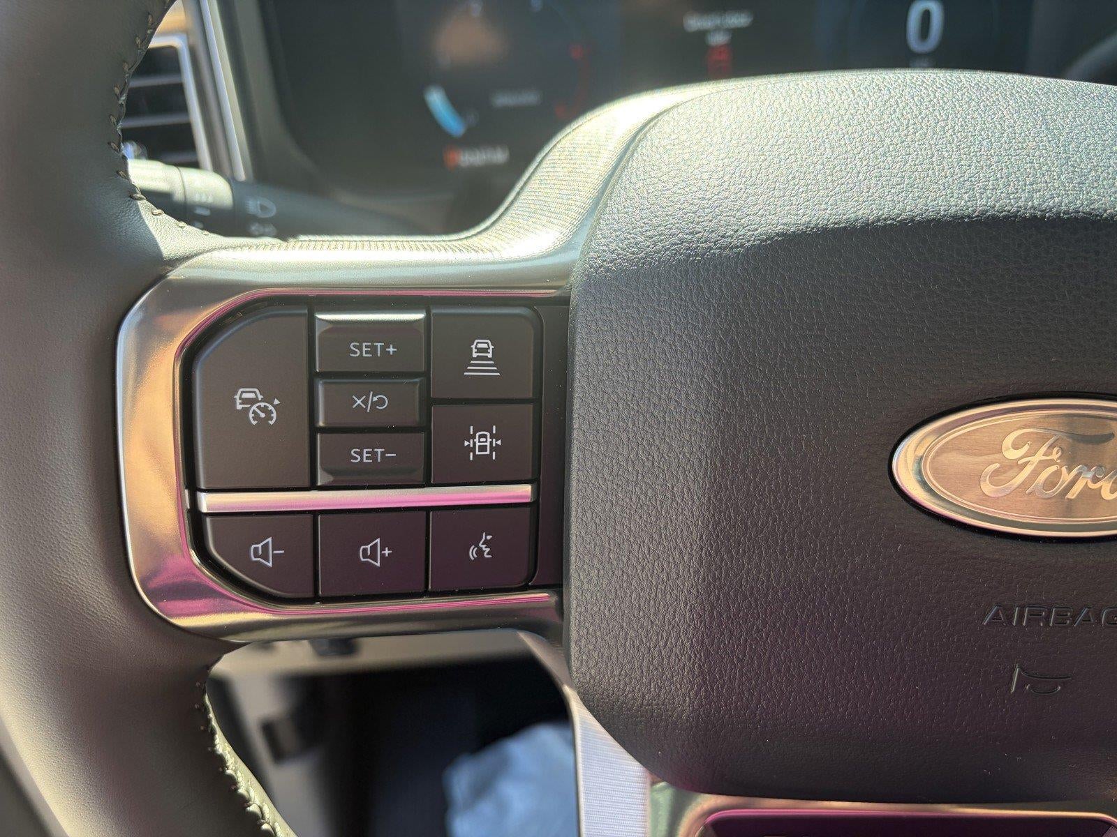 2026 Ford Super Duty F-350 Srw Platinum