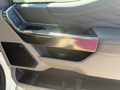 2026 Ford Super Duty F-350 Srw Platinum