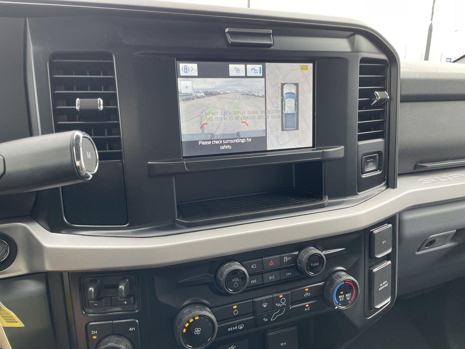 2026 Ford Super Duty F-350 SRW XLT