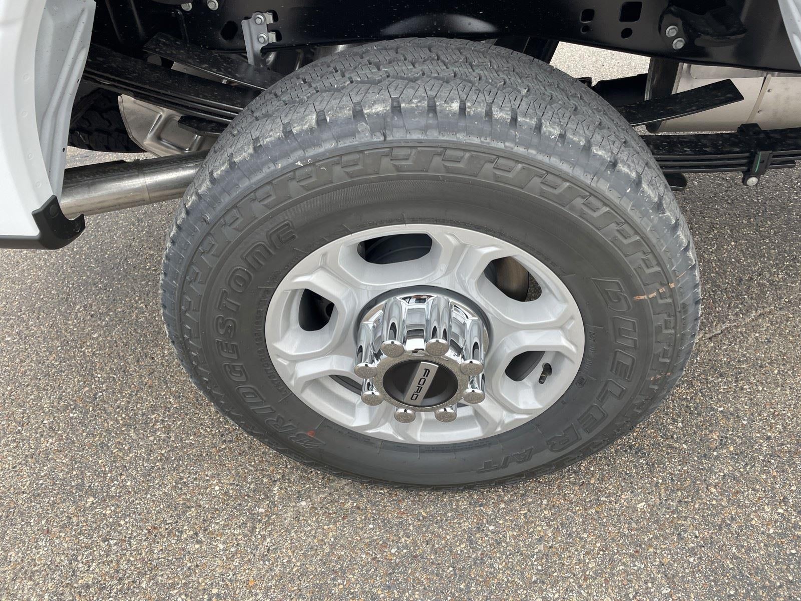 2026 Ford Super Duty F-350 SRW XLT