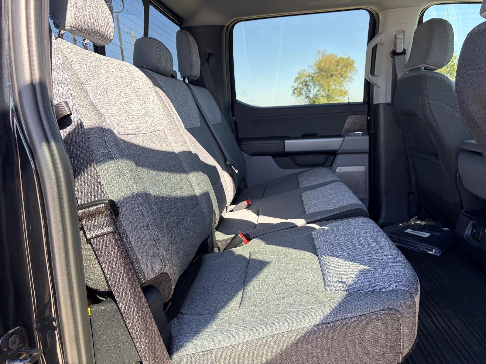 2026 Ford Super Duty F-350 DRW XLT