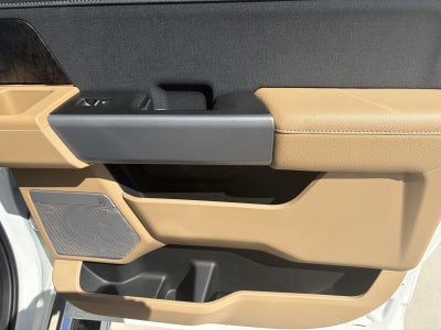 2024 Ford Super Duty F-350 Drw LARIAT
