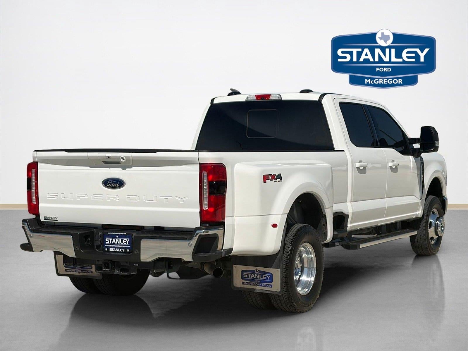 2024 Ford Super Duty F-350 Drw LARIAT