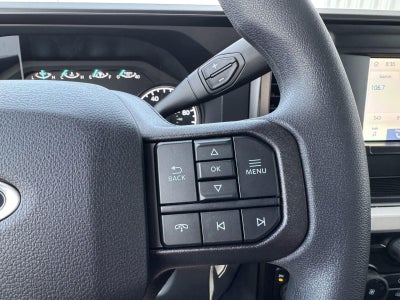 2026 Ford Super Duty F-350 DRW XL