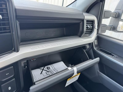 2026 Ford Super Duty F-350 DRW XL