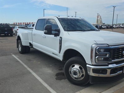 2025 Ford Super Duty F-350 Drw LARIAT