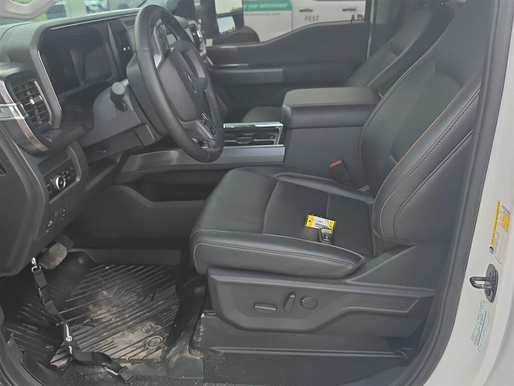 2025 Ford Super Duty F-350 Drw LARIAT