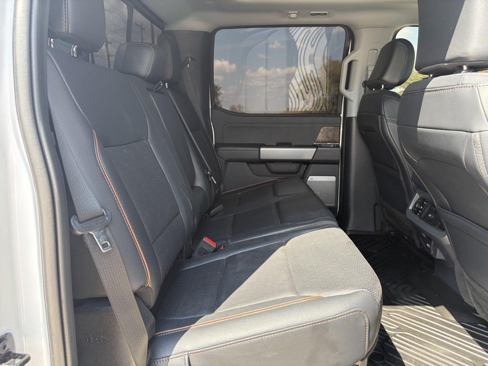 2025 Ford Super Duty F-350 DRW LARIAT