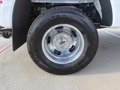 2026 Ford Super Duty F-350 DRW LARIAT