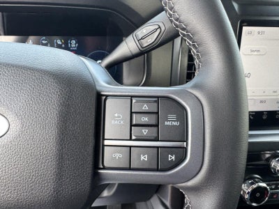 2026 Ford Super Duty F-350 DRW LARIAT