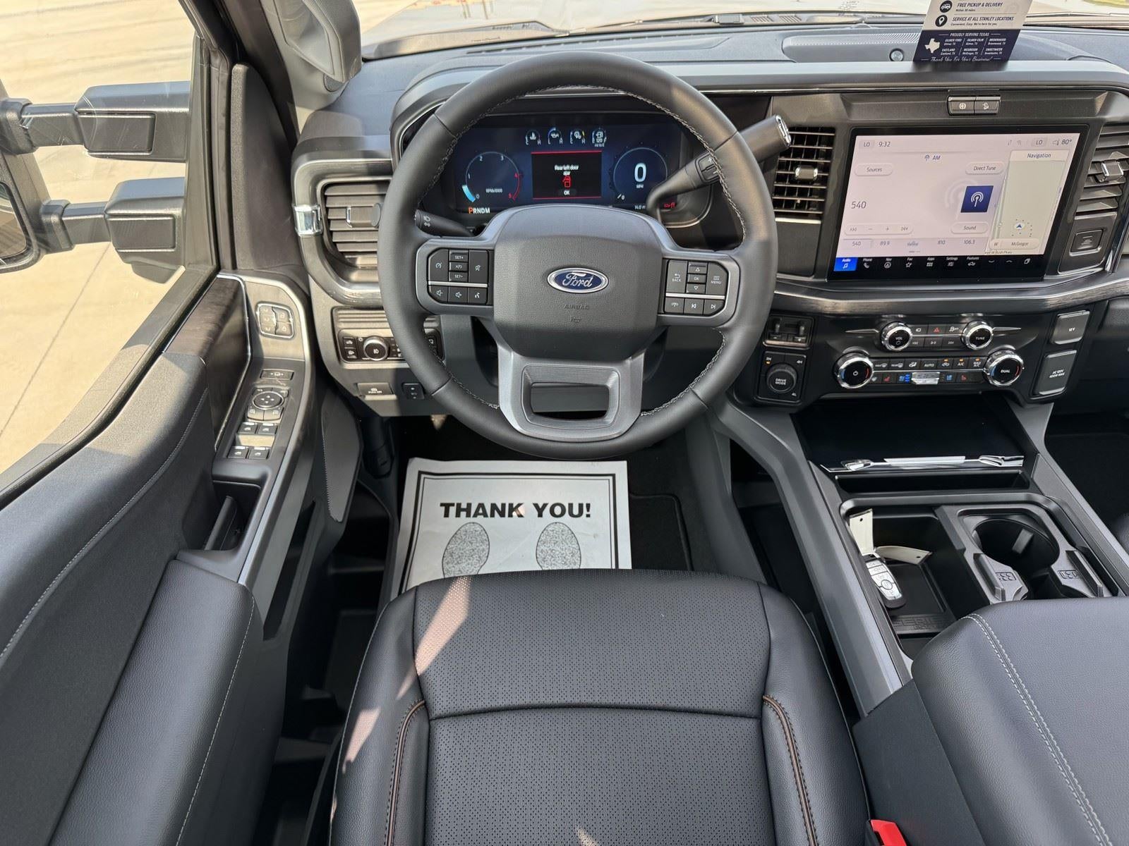 2026 Ford Super Duty F-350 DRW LARIAT