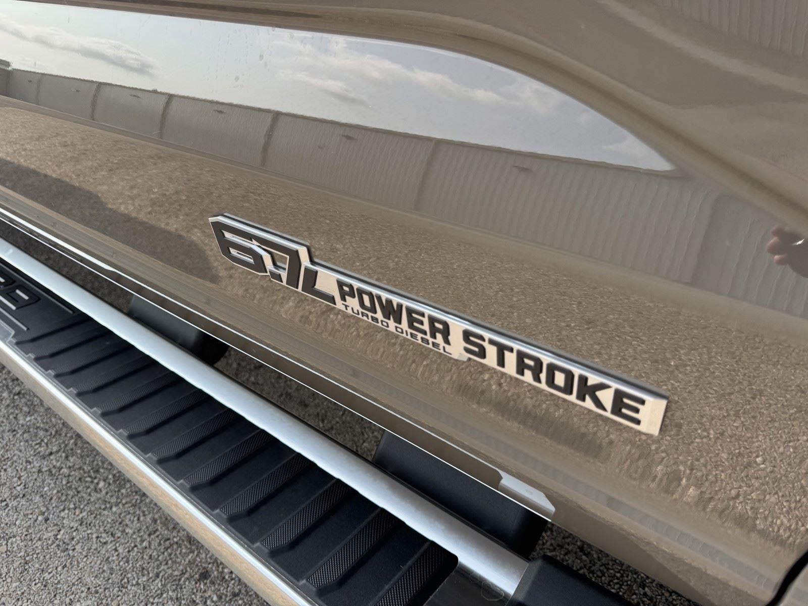 2026 Ford Super Duty F-350 DRW LARIAT