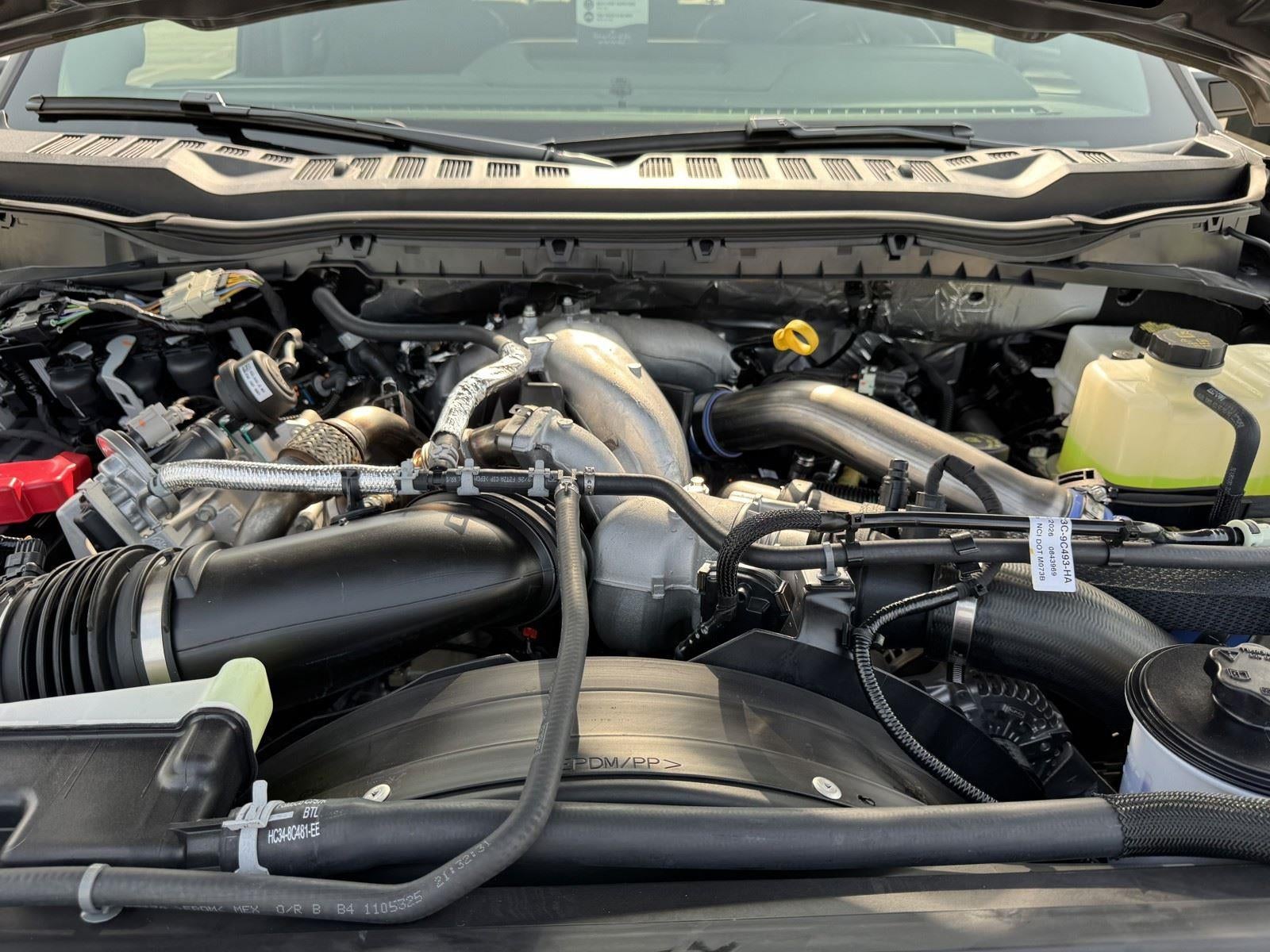 2026 Ford Super Duty F-350 DRW LARIAT