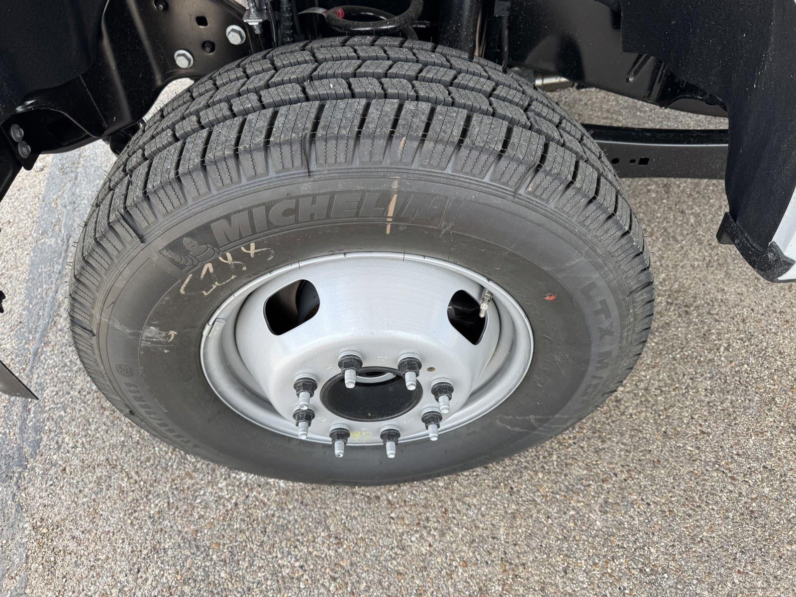 2026 Ford Super Duty F-350 DRW XLT