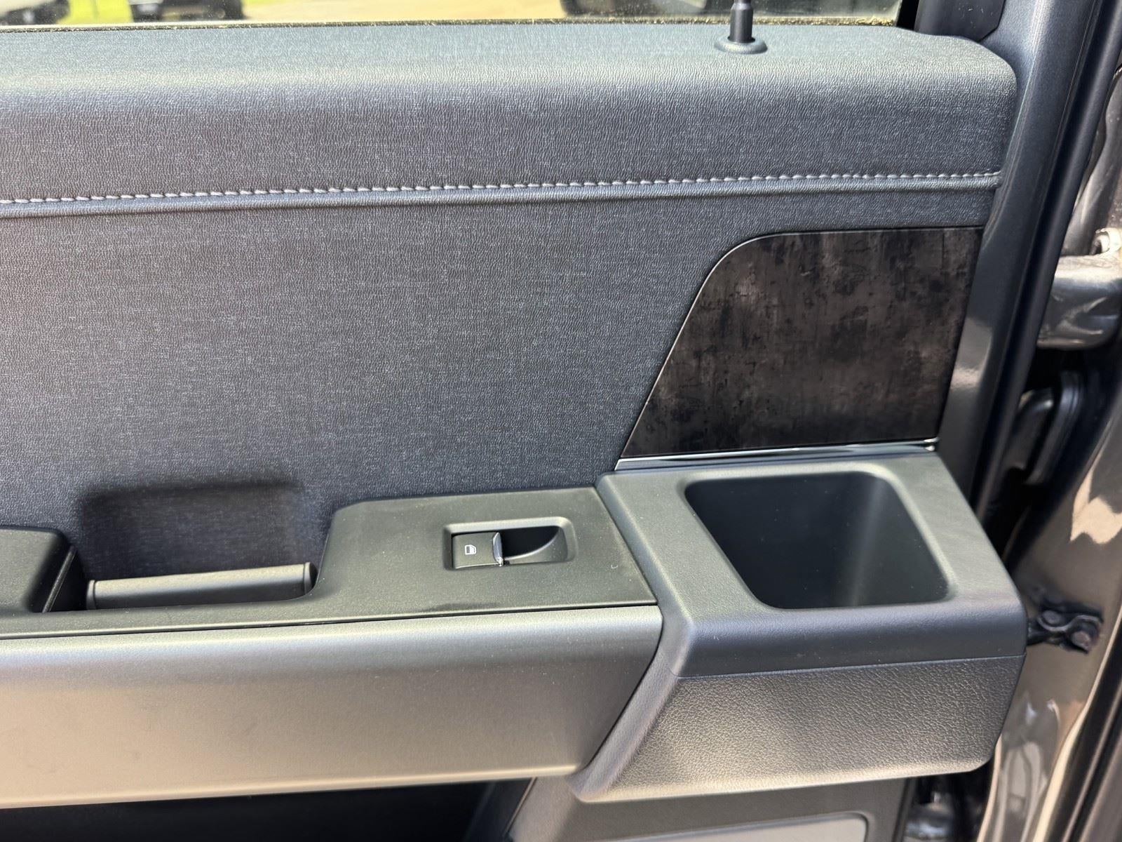 2026 Ford Super Duty F-350 DRW LARIAT