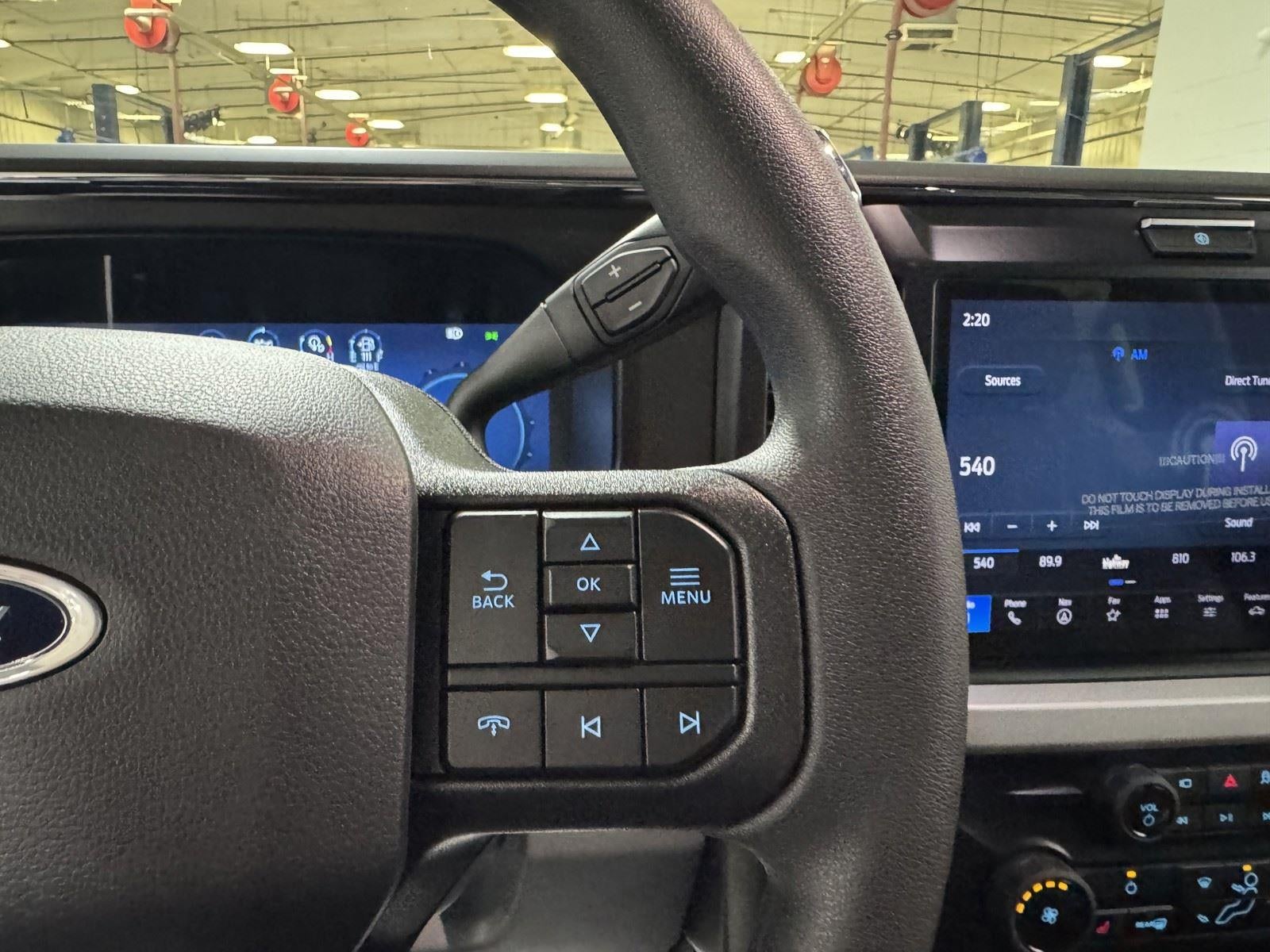 2026 Ford Super Duty F-350 DRW LARIAT