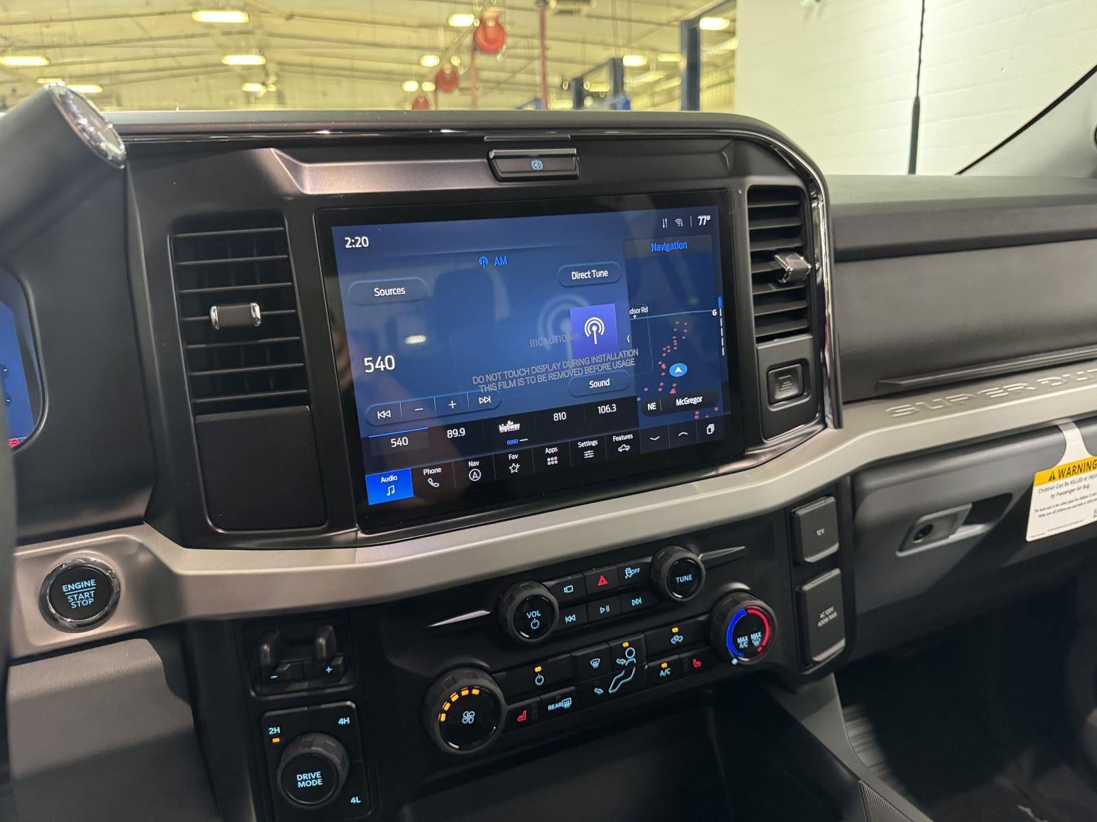 2026 Ford Super Duty F-350 DRW LARIAT