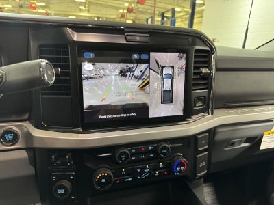 2026 Ford Super Duty F-350 DRW LARIAT