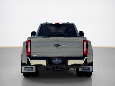 2026 Ford Super Duty F-350 DRW LARIAT