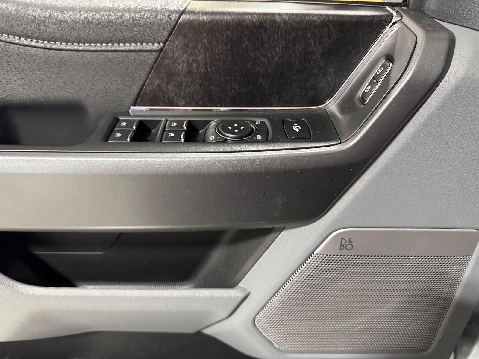 2026 Ford Super Duty F-350 DRW LARIAT