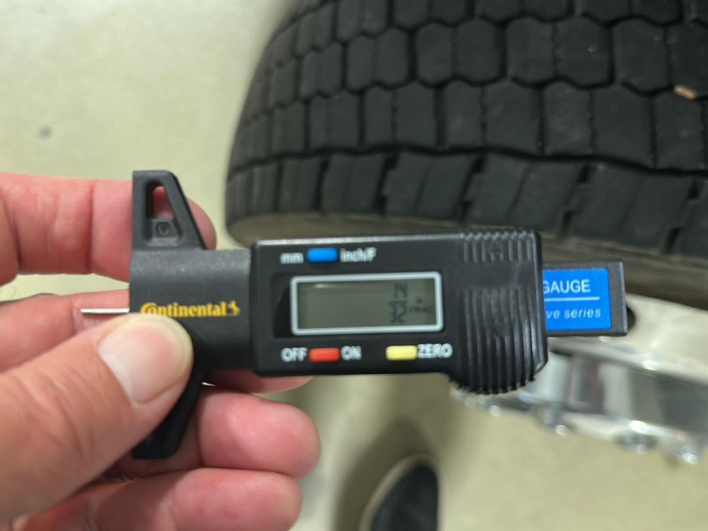 2025 Ford Super Duty F-450 DRW Platinum