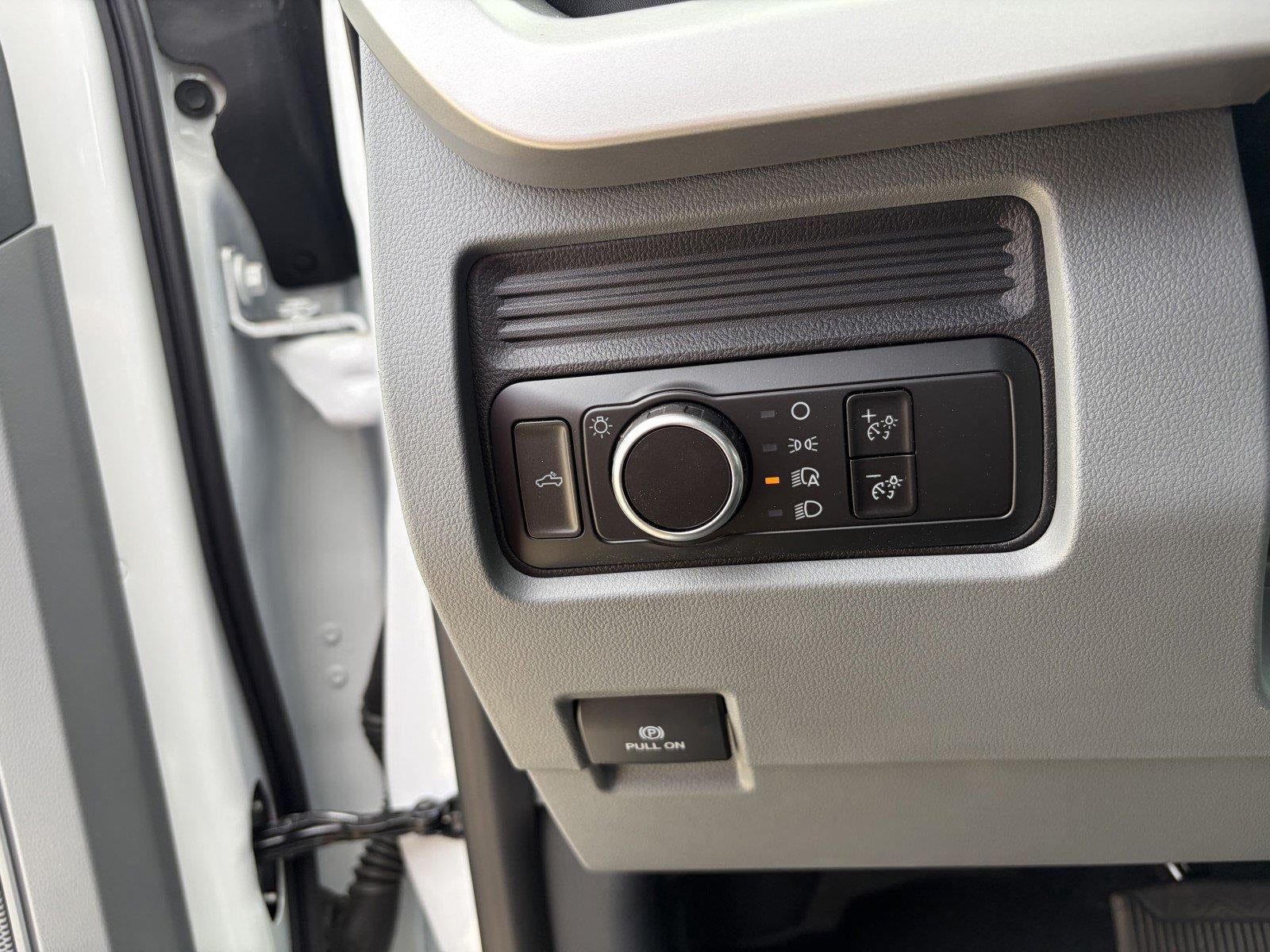 2025 Ford F-250 Super Duty XL - Photo 16
