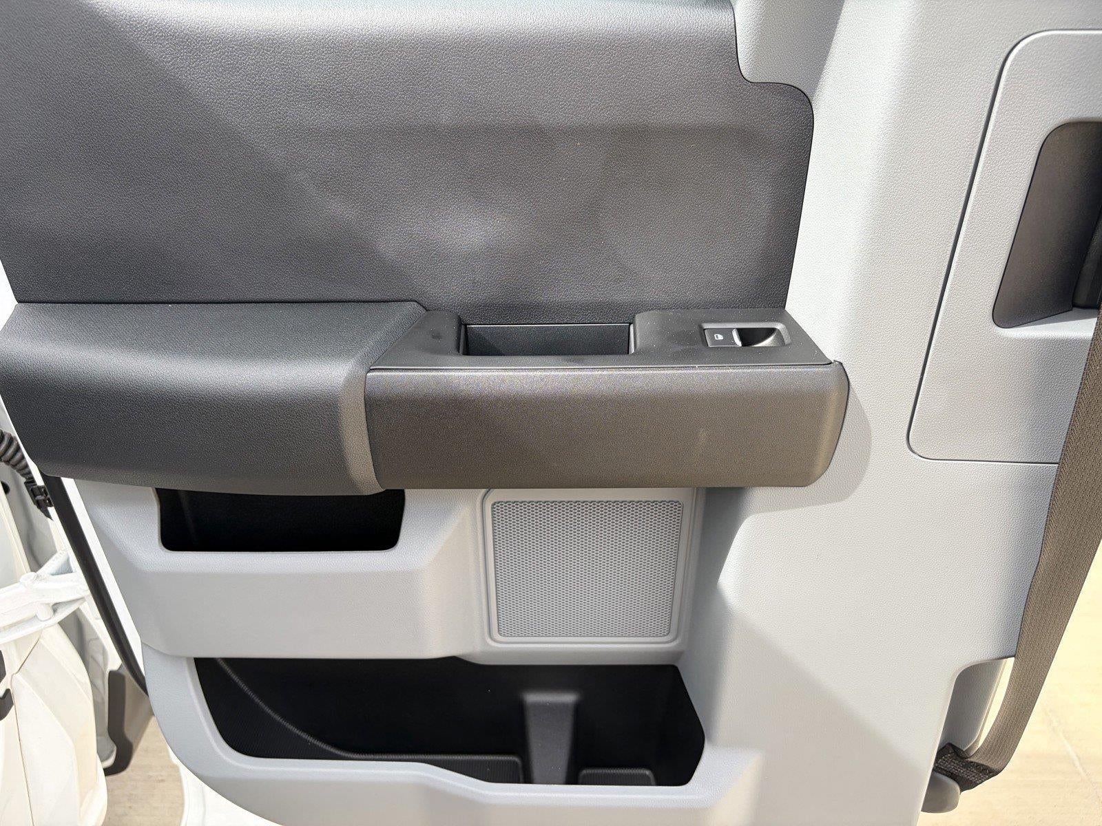 2025 Ford F-250 Super Duty XL - Photo 24